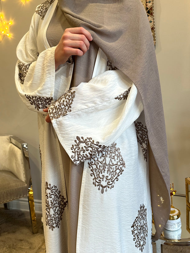 Arabica Abaya